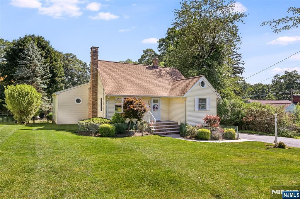 64 Ridge Avenue, Park Ridge, NJ 07656 — photo 2