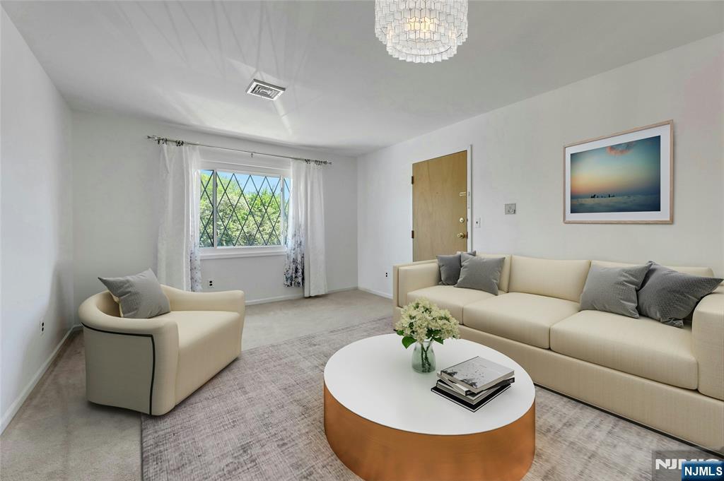 846 Riverside, Lyndhurst, NJ 07071 — photo 3