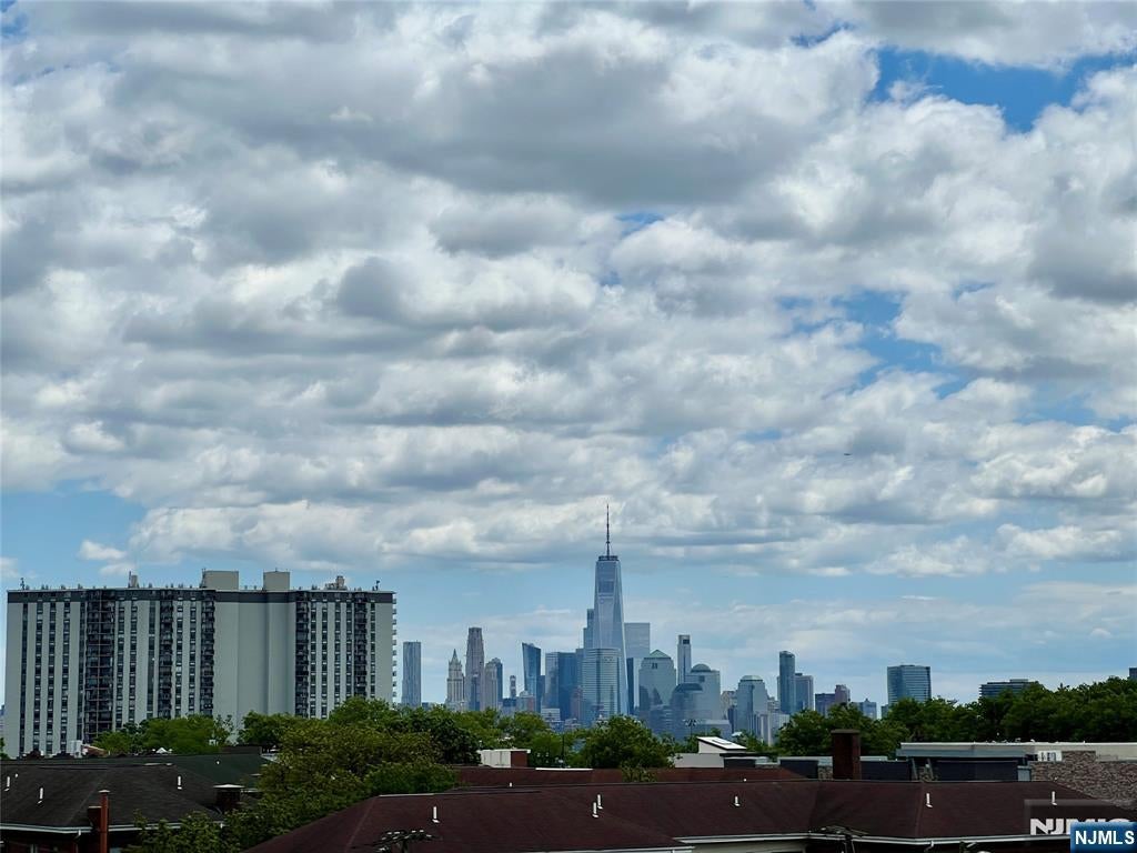 500 Central Avenue 504 — photo