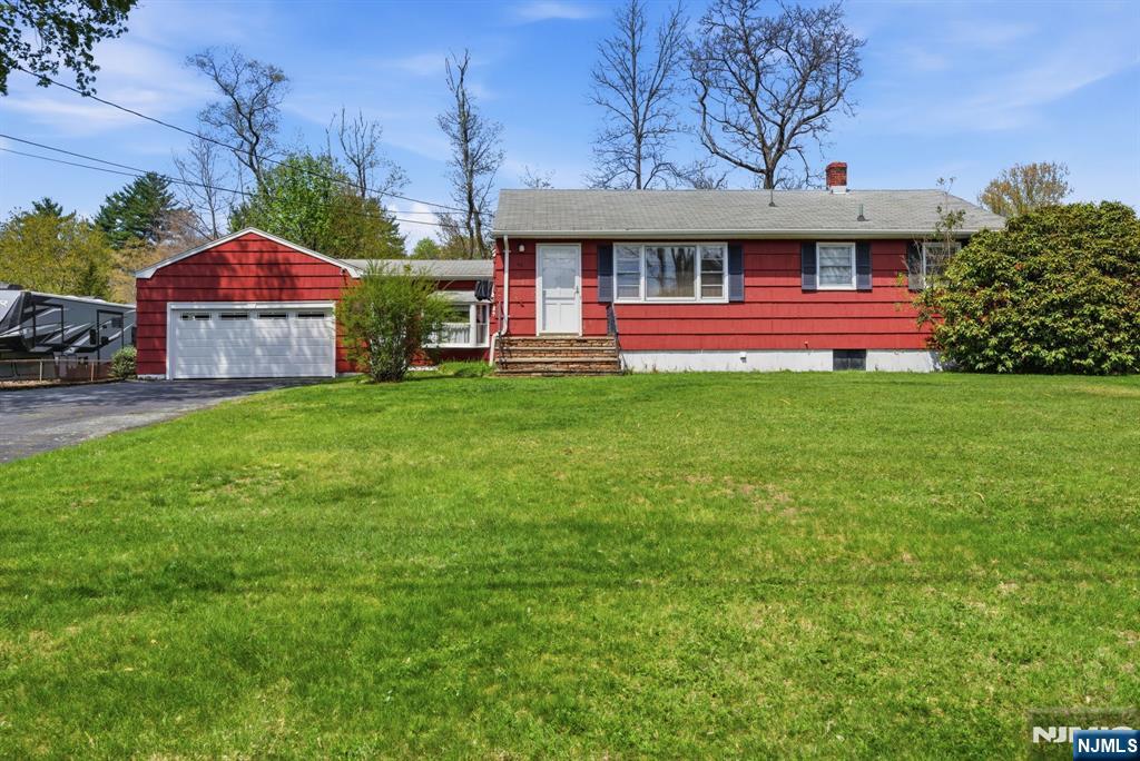 49 Heather Hills Drive — photo