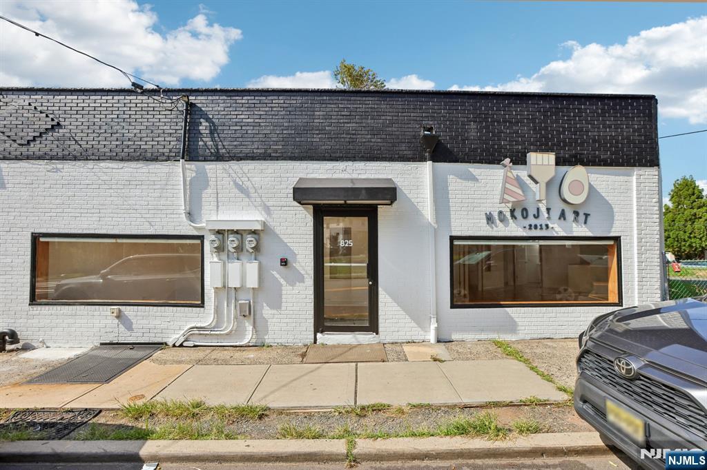 825 State Highway 3 — photo