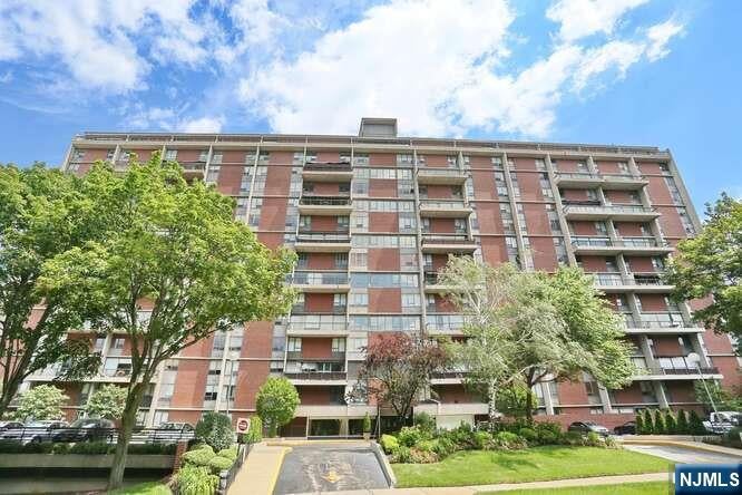 4 Horizon Road 1027 — photo