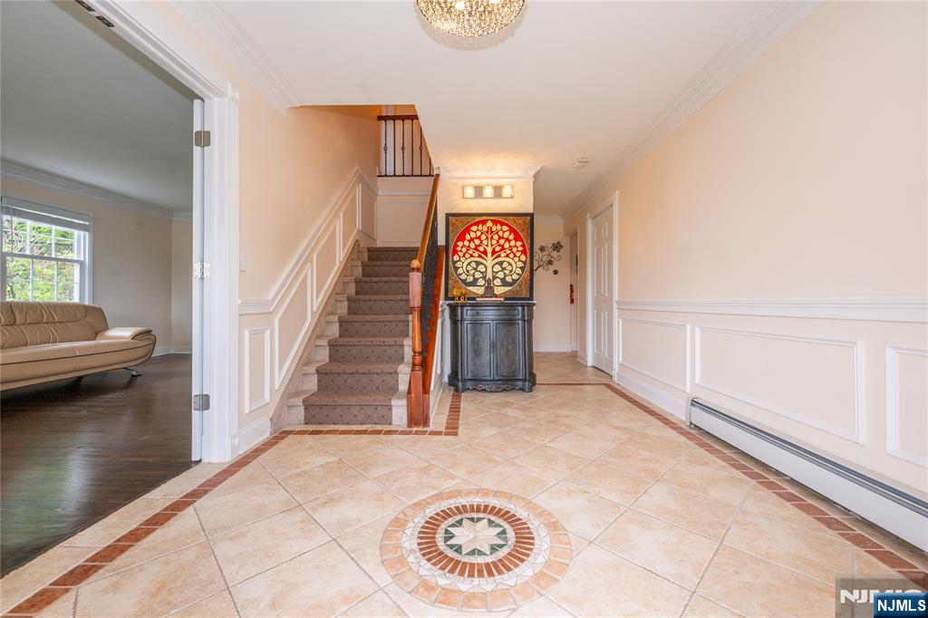 12 Rene Court, Wayne, NJ 07470 — photo 2