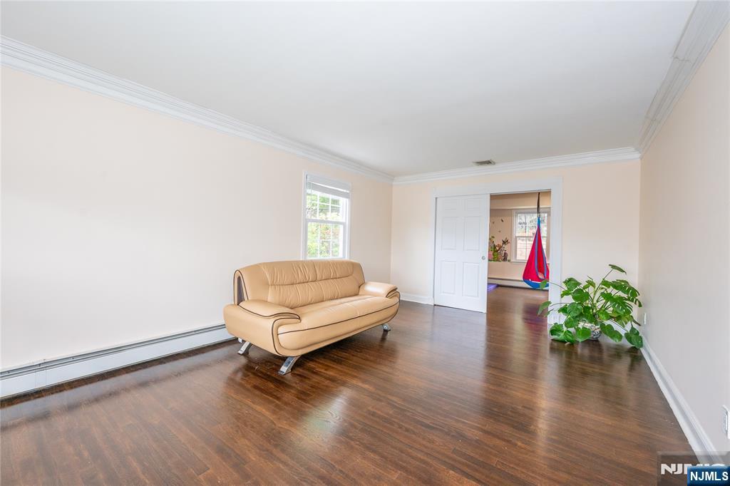 12 Rene Court, Wayne, NJ 07470 — photo 3
