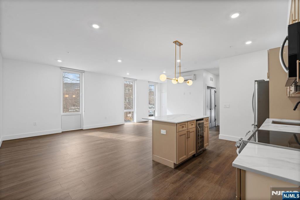 21 Lincoln Park 100 — photo