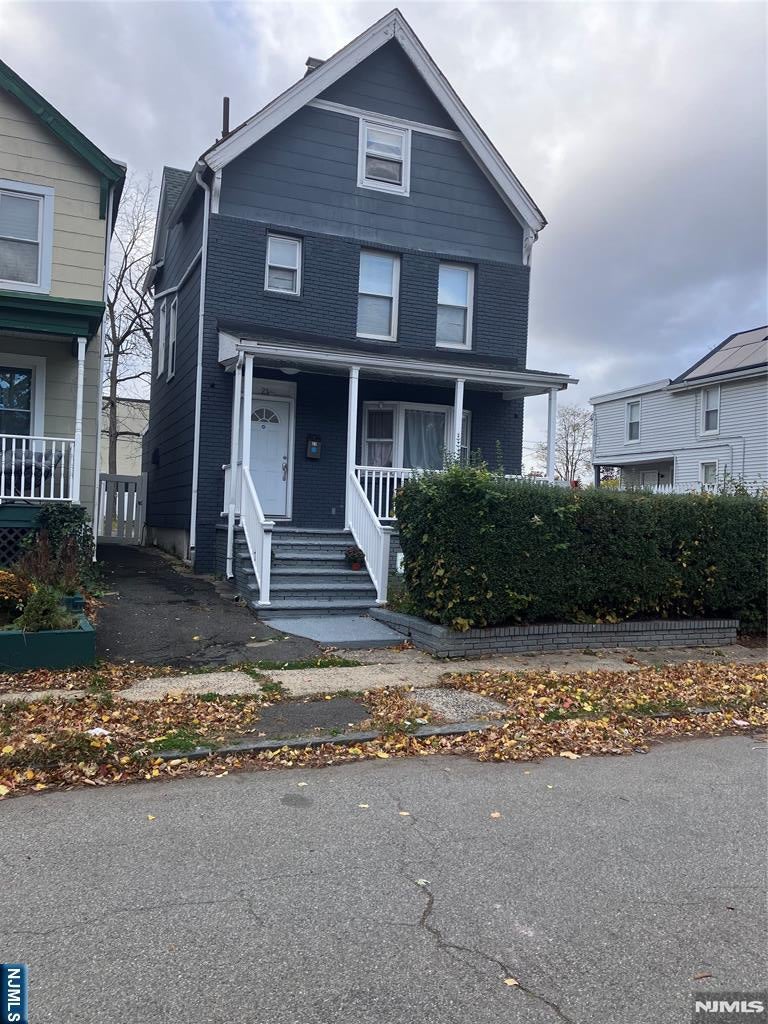 21 Lake Street — photo