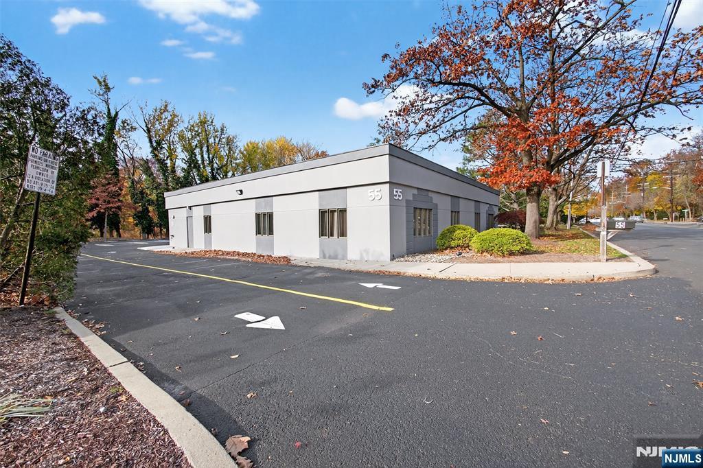 55 Paramus — photo