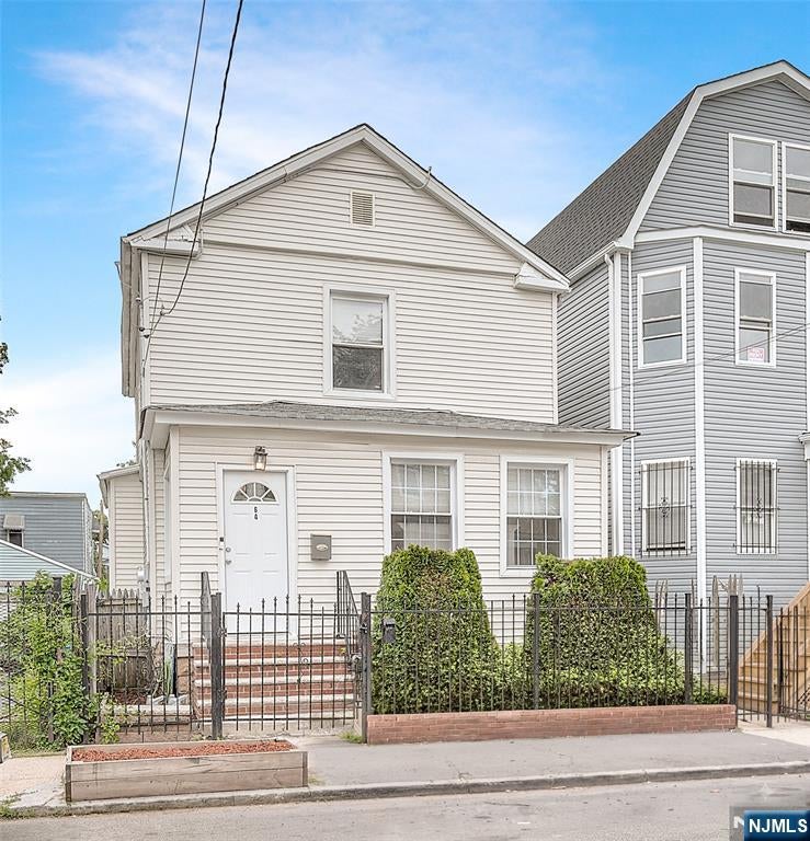 64 Norwood Street — photo