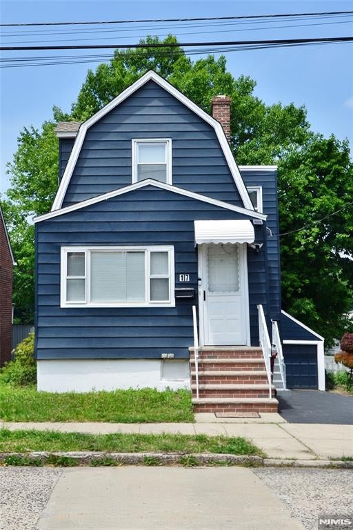 17 Brown Street — photo