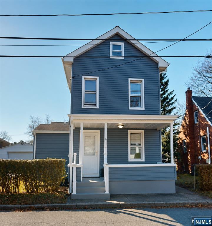 153 Knapp Avenue — photo