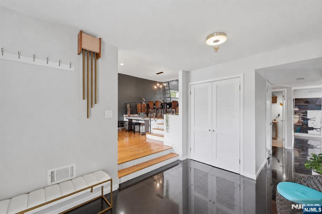 17 Arthur Drive, Rutherford, NJ 07070 — photo 2