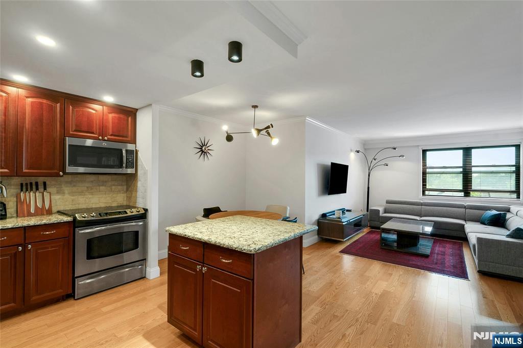 7855 Boulevard East 5K — photo