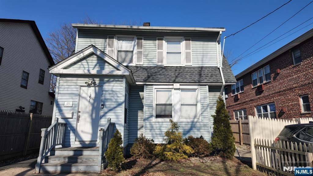 251 Weequahic Avenue — photo