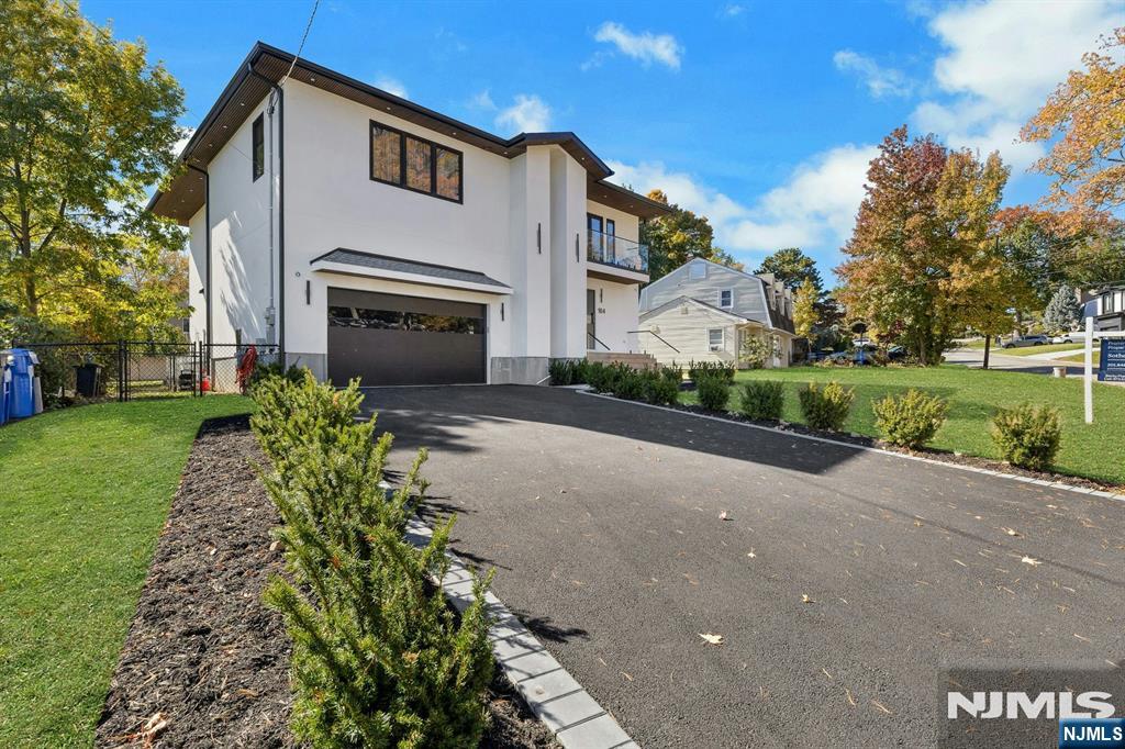 164 Stuart Street, Paramus, NJ 07652 — photo 3