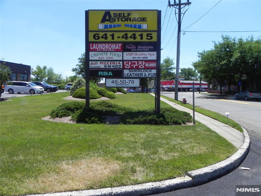 46 Bergen Turnpike Turnpike — photo