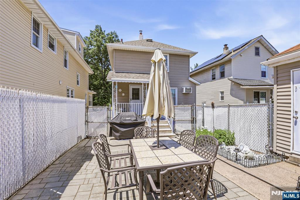 332 Riverside, Lyndhurst, NJ 07071 — photo 3