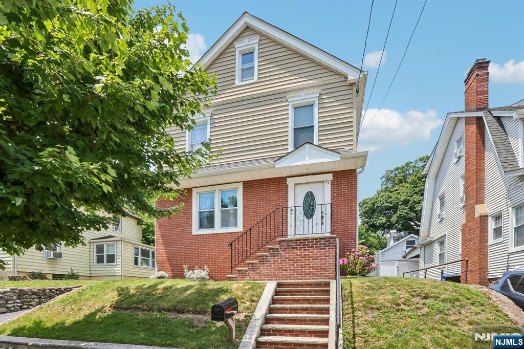 21 Birch Street — photo