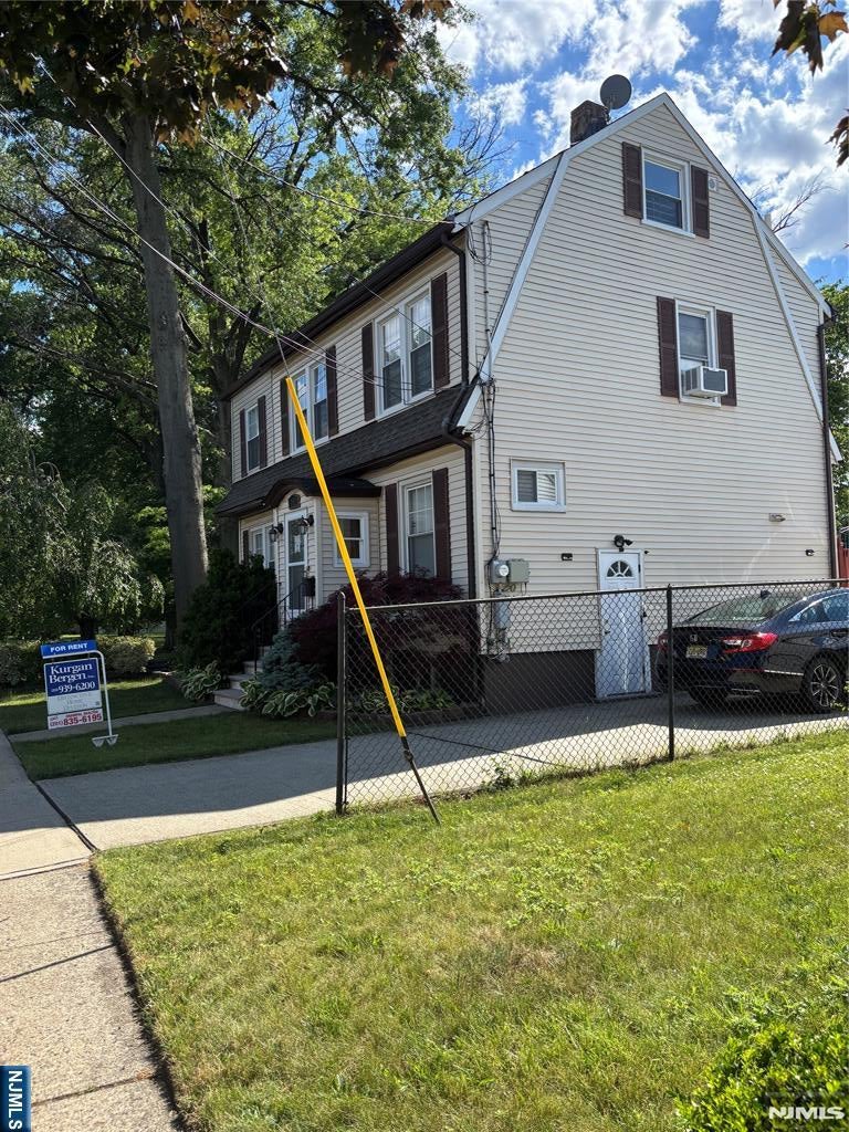 382 Riverside Ave, Rutherford NJ 07070 — photo 2