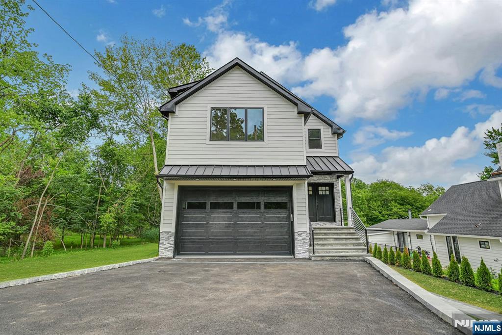 48 Pulis Avenue — photo