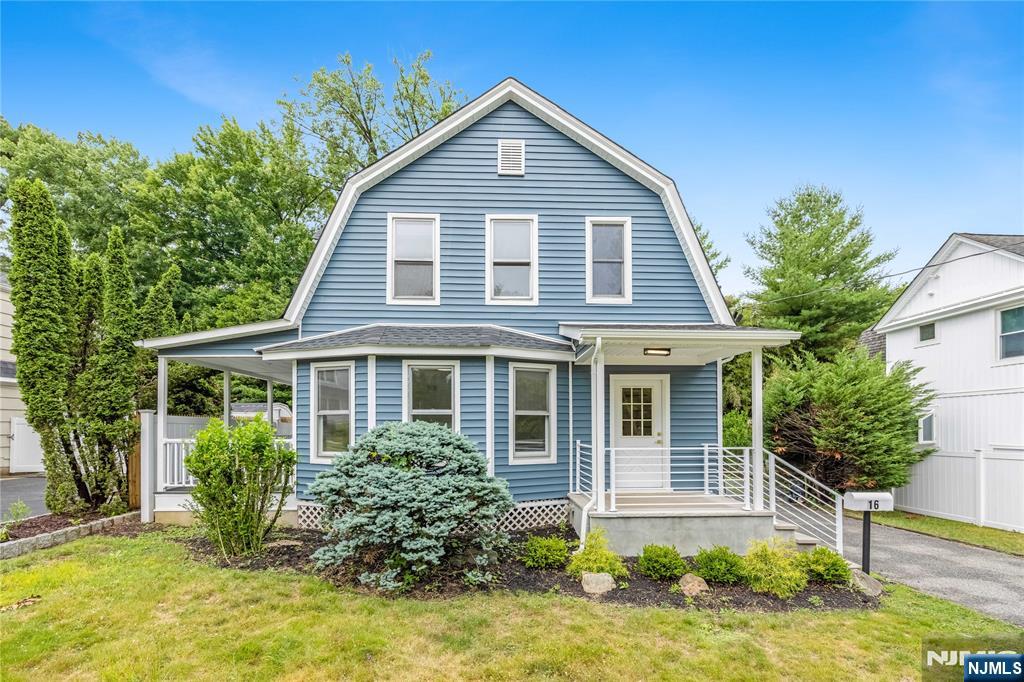 16 Clarke Street — photo