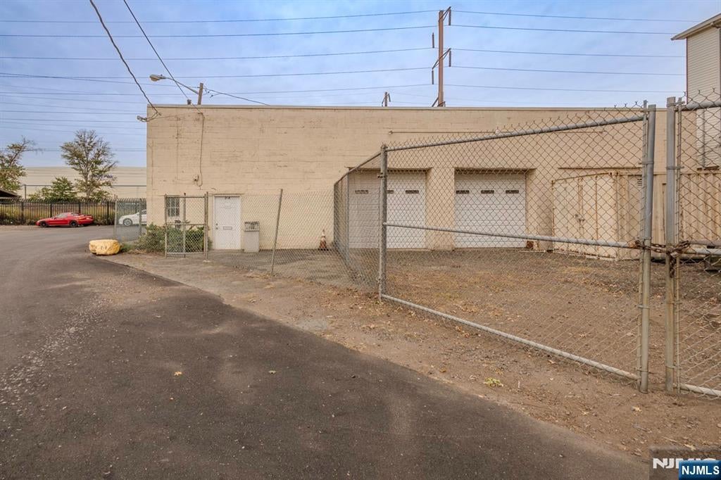 2 Pennsy Place — photo