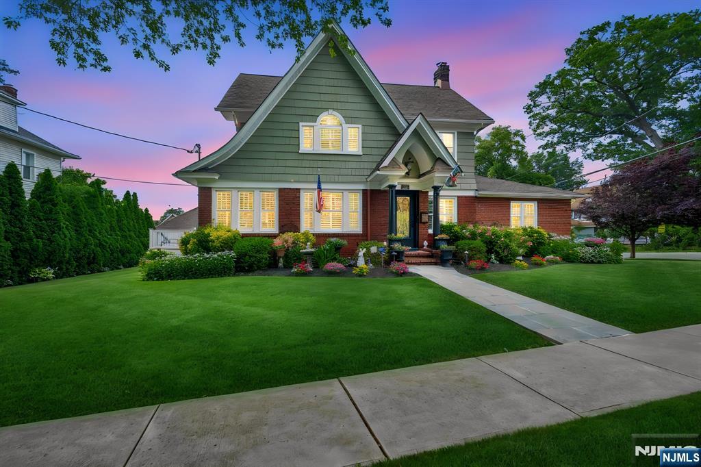 250 Ridge Road, Rutherford, NJ 07070 — photo 2
