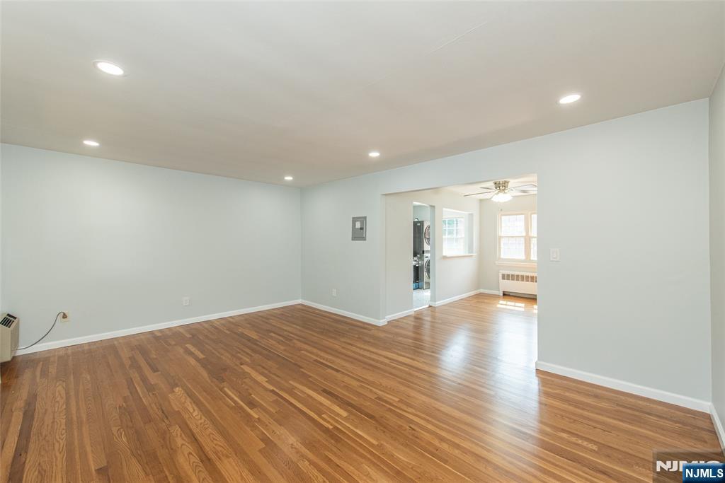 32 Wedgewood Drive — photo