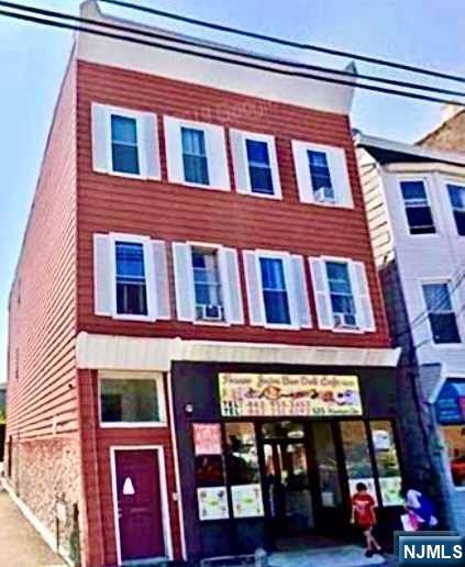 525 Harrison Avenue — photo