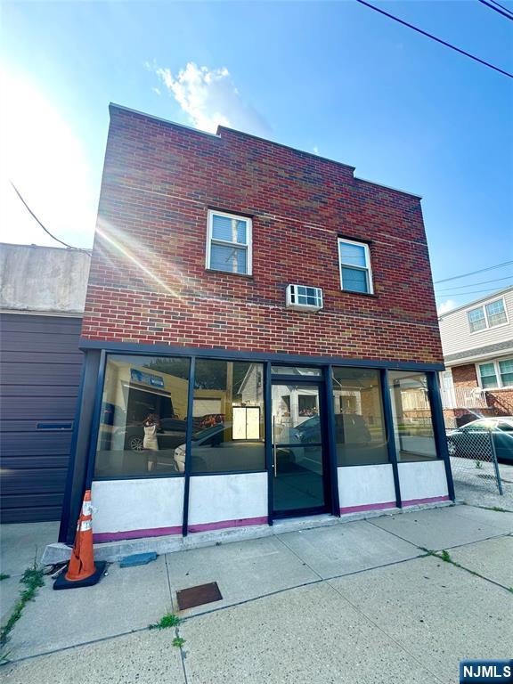 511 Schuyler Avenue — photo
