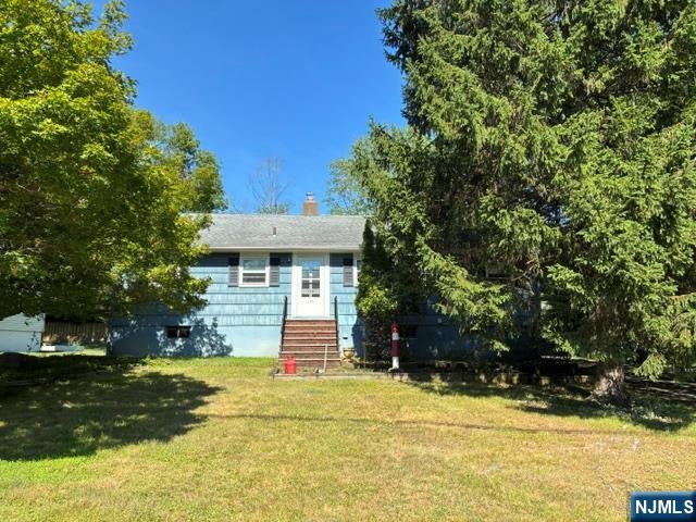 145 Lohs Place — photo