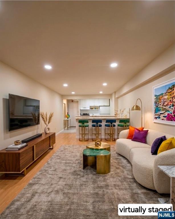 333 Grand Avenue 3M — photo