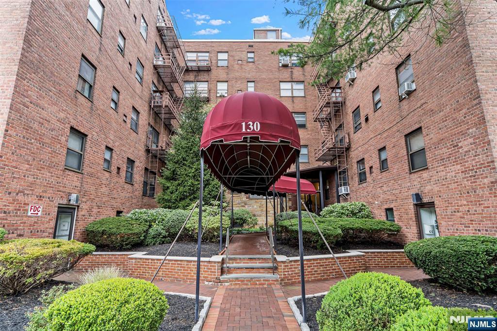 130 Orient Way #4F, Rutherford, NJ 07070 — photo 3