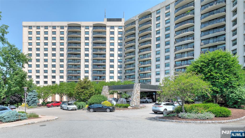 2 Claridge Drive 3Mw — photo