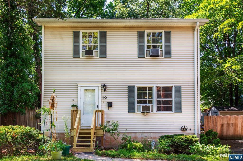 19 Franklin Place — photo