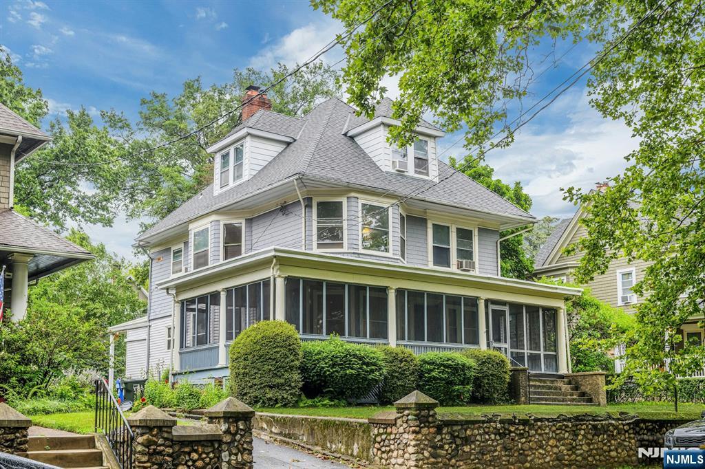 176 Mountain Way, Rutherford, NJ 07070 — photo 2