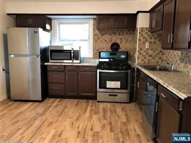 419 Parker Avenue — photo