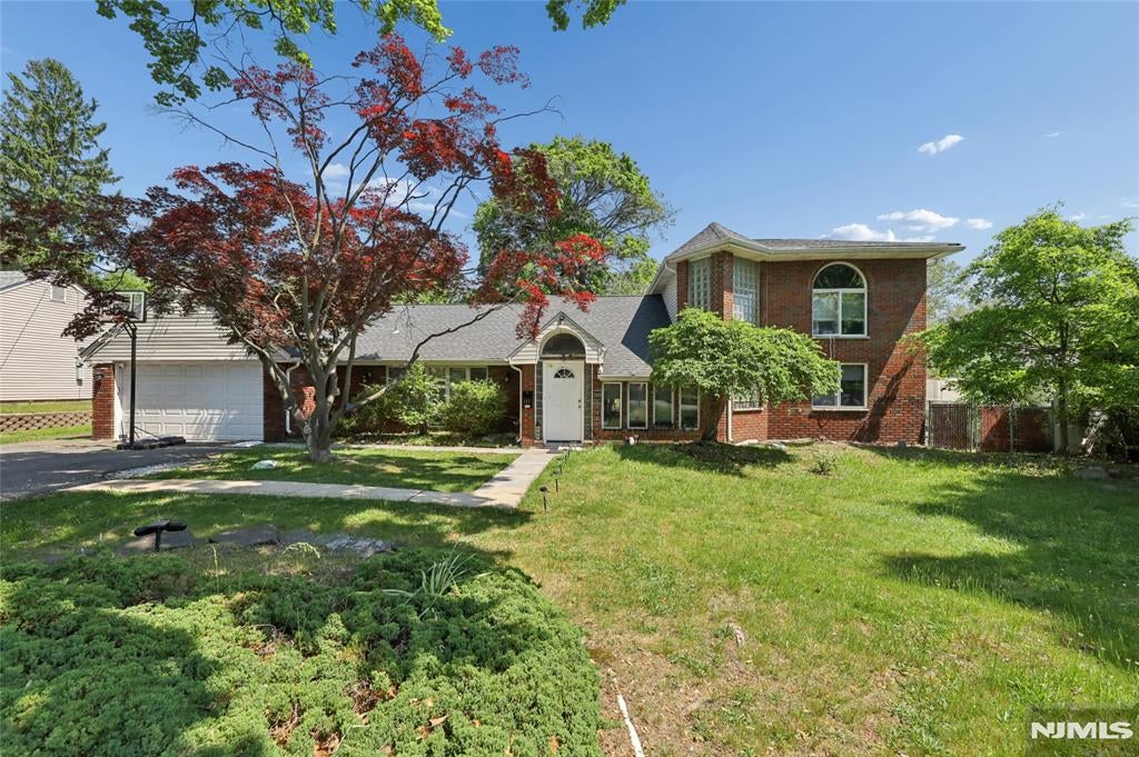 191 Haase Avenue — photo