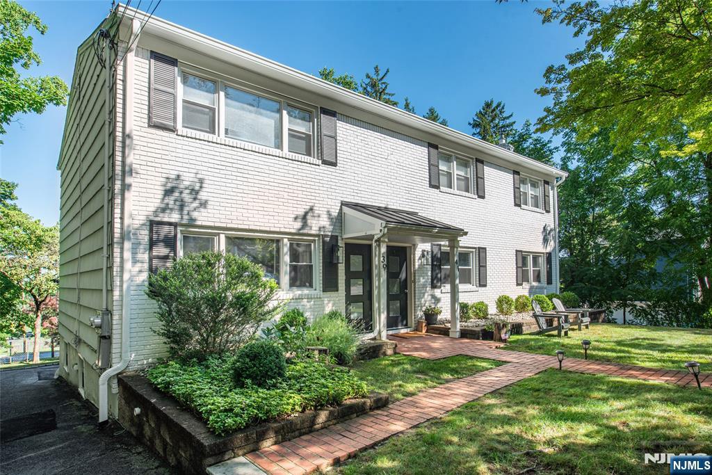 39-41 Park 1 — photo