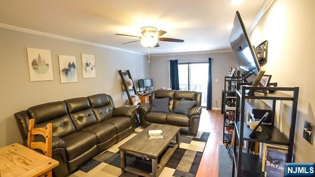 1806 Faulkner Court — photo