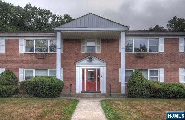 12 Rolling Ridge Road — photo