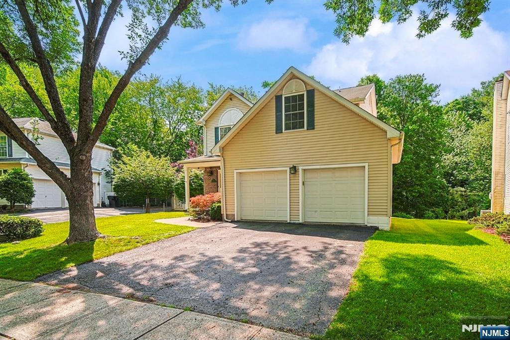 705 Gettysburg Place, Paramus, NJ 07652 — photo 2