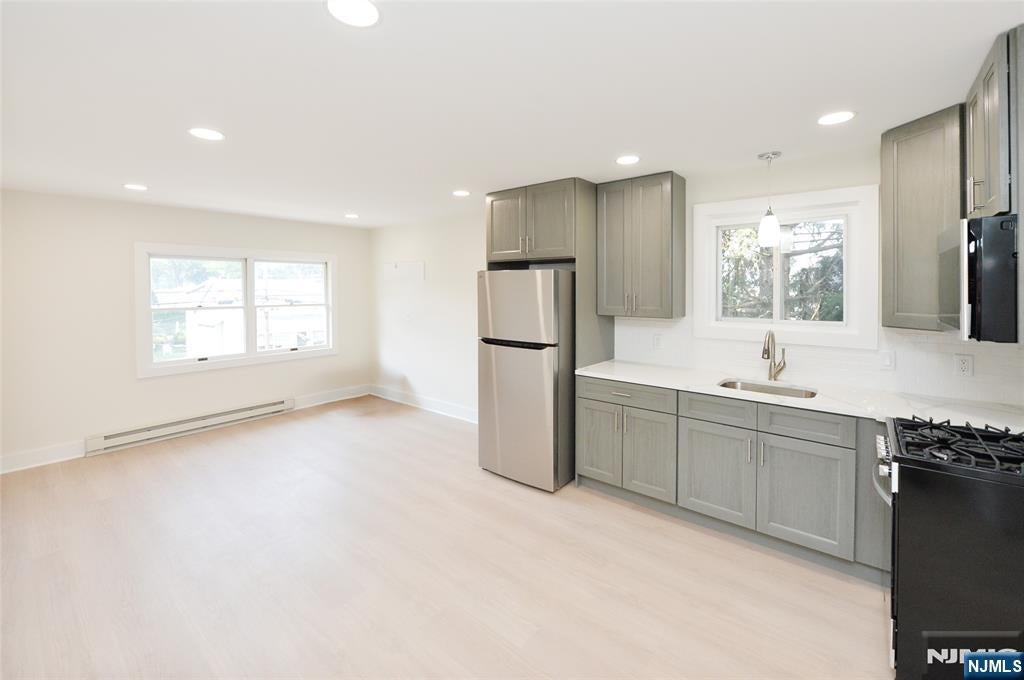 255 Rea Avenue 6 — photo