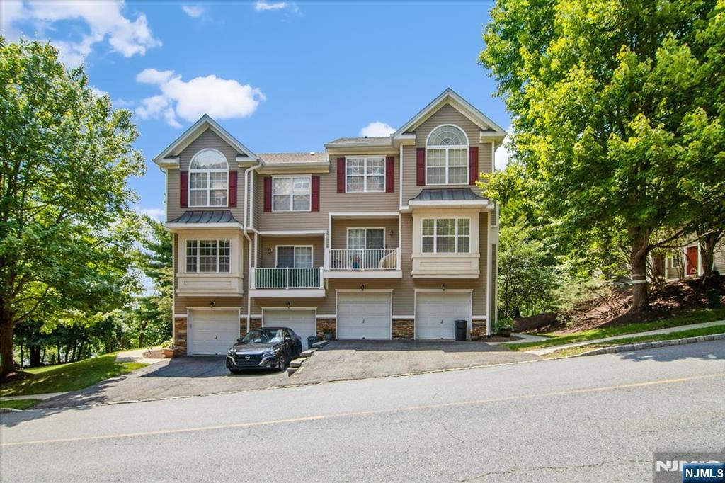 34 Ridge Drive, Pompton Lakes, NJ 07442 — photo 2