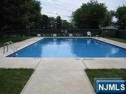 565 Grove Street a-5 — photo
