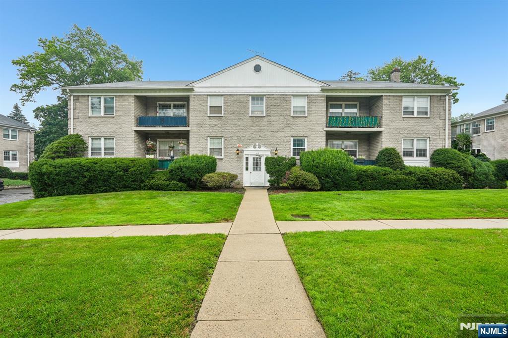 135-167 S Maple Avenue 143 B — photo