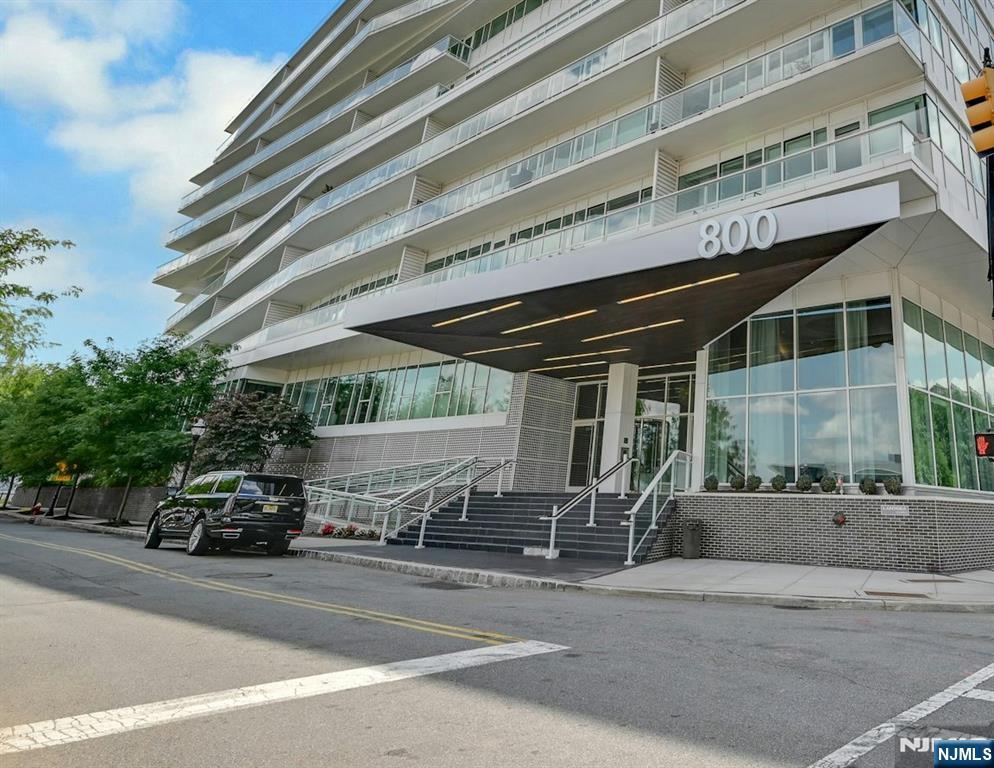 800 Ave At Port Imperial 910 — photo