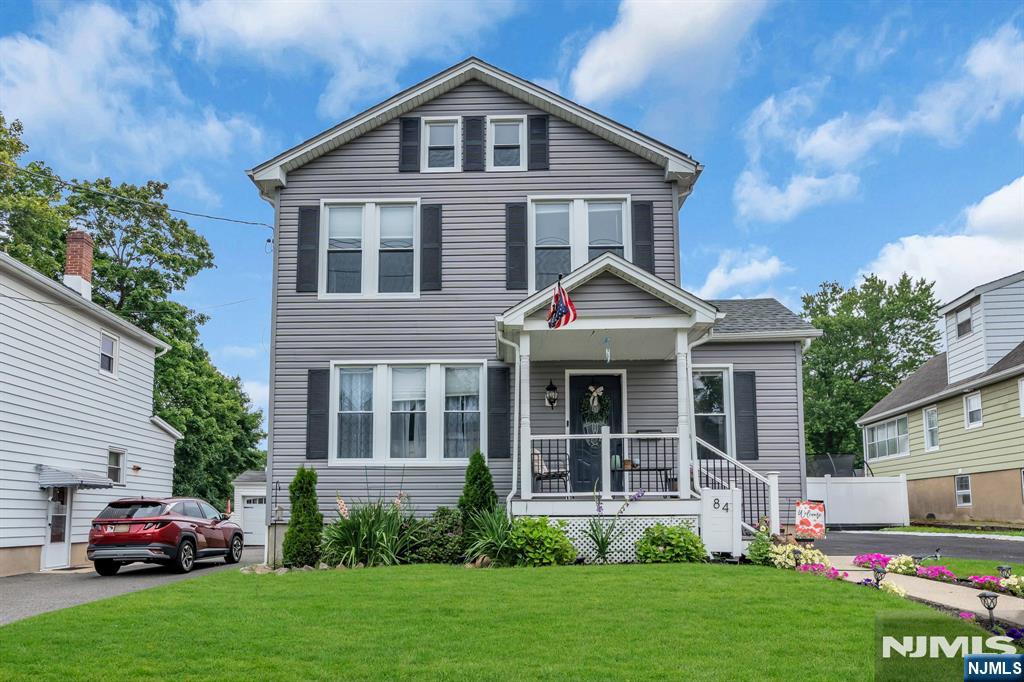 84 Fairfield Avenue — photo