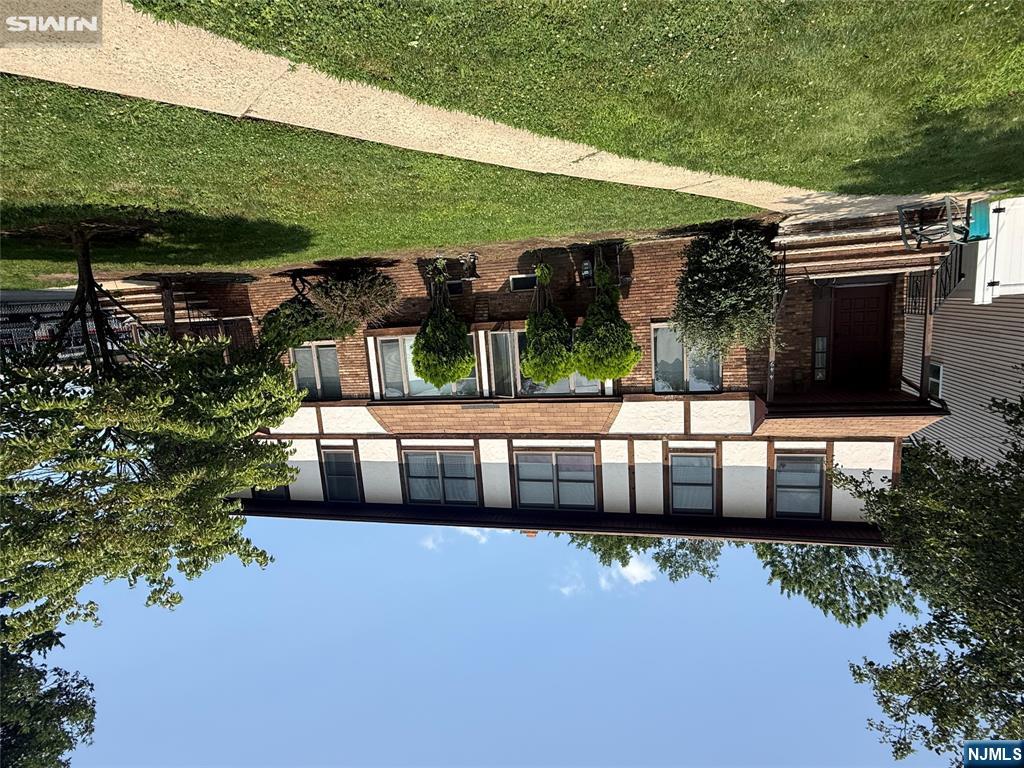 449 Lawrence Street — photo