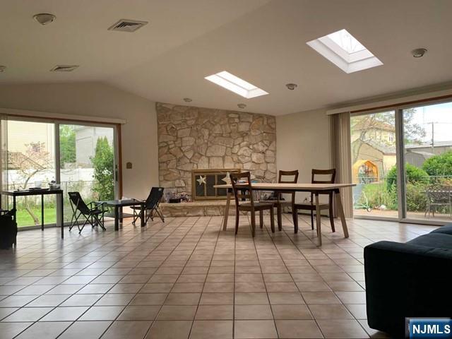4 Merritt Court — photo