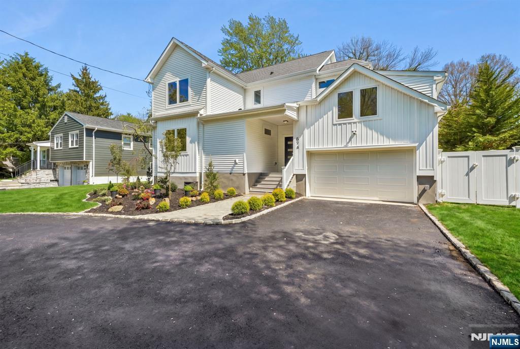 596 White Oak Ridge Road, Millburn, NJ 07078 — photo 2